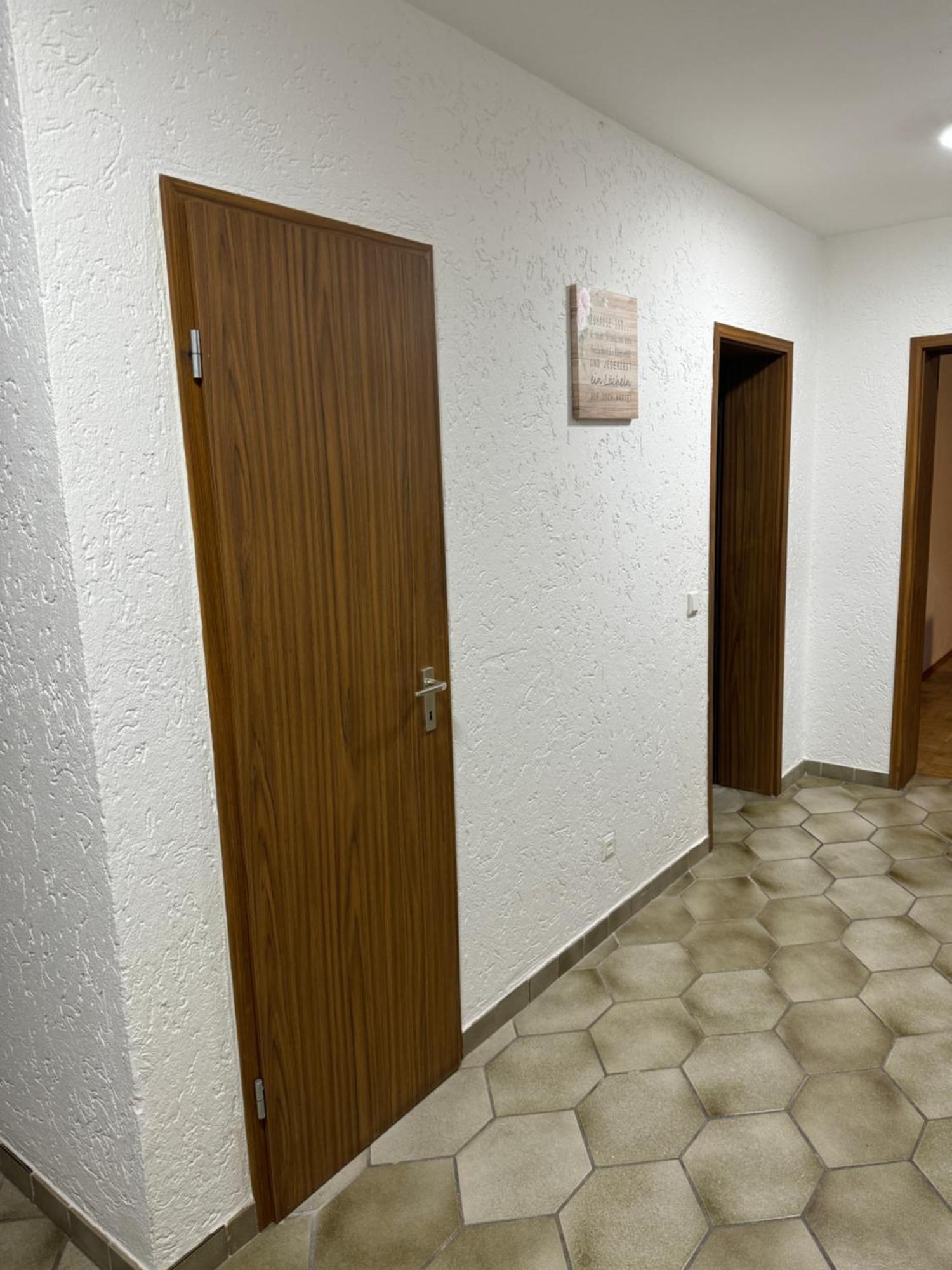 Laras Voll Ausgestattete Gartenwohnung Mit Wlan Und Tv Werne Extérieur photo