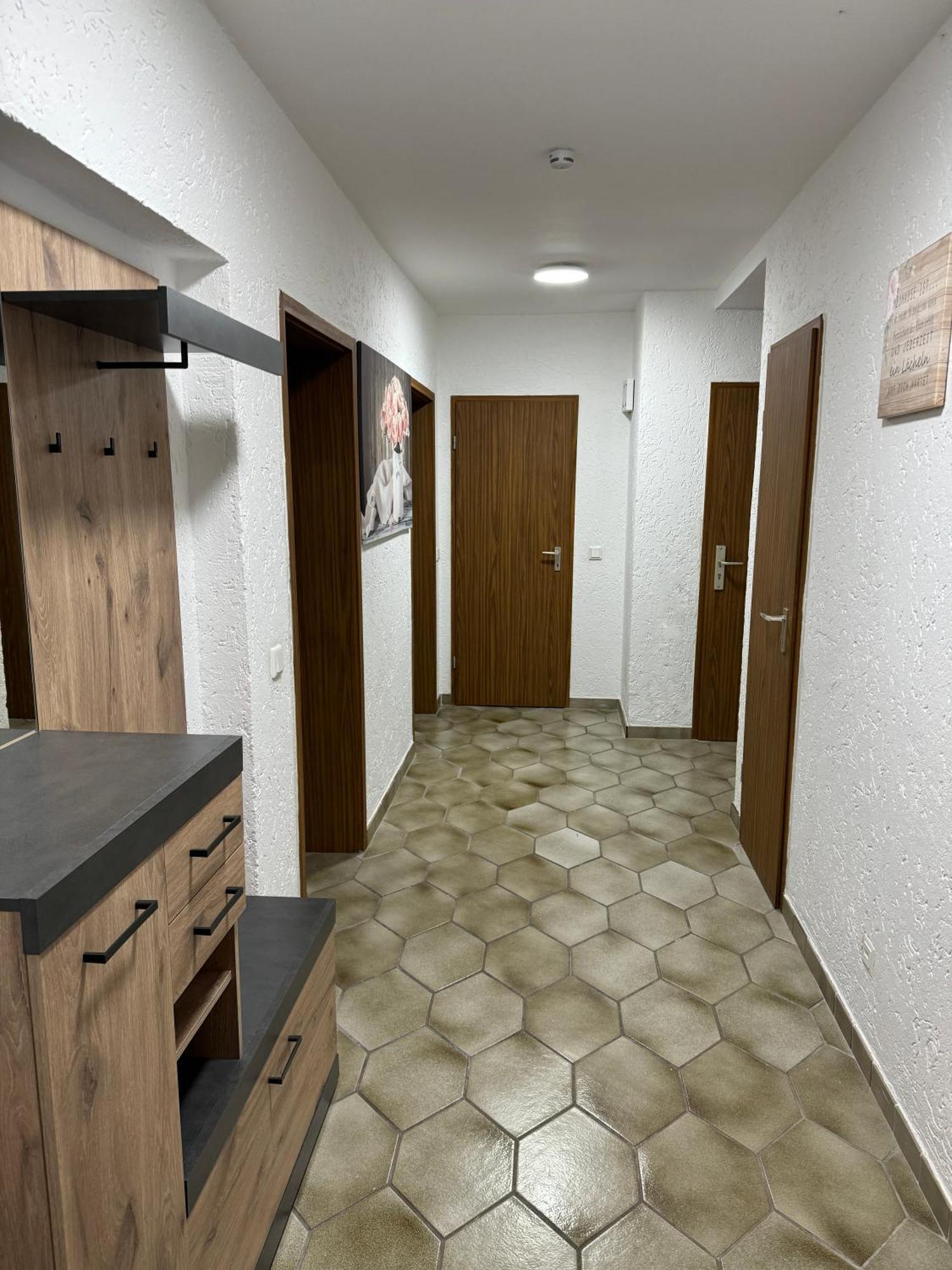 Laras Voll Ausgestattete Gartenwohnung Mit Wlan Und Tv Werne Extérieur photo